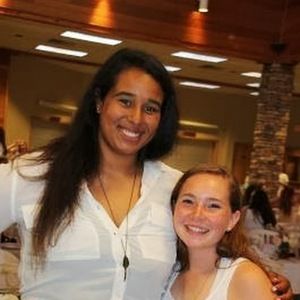 Meet your Posher, Lydia